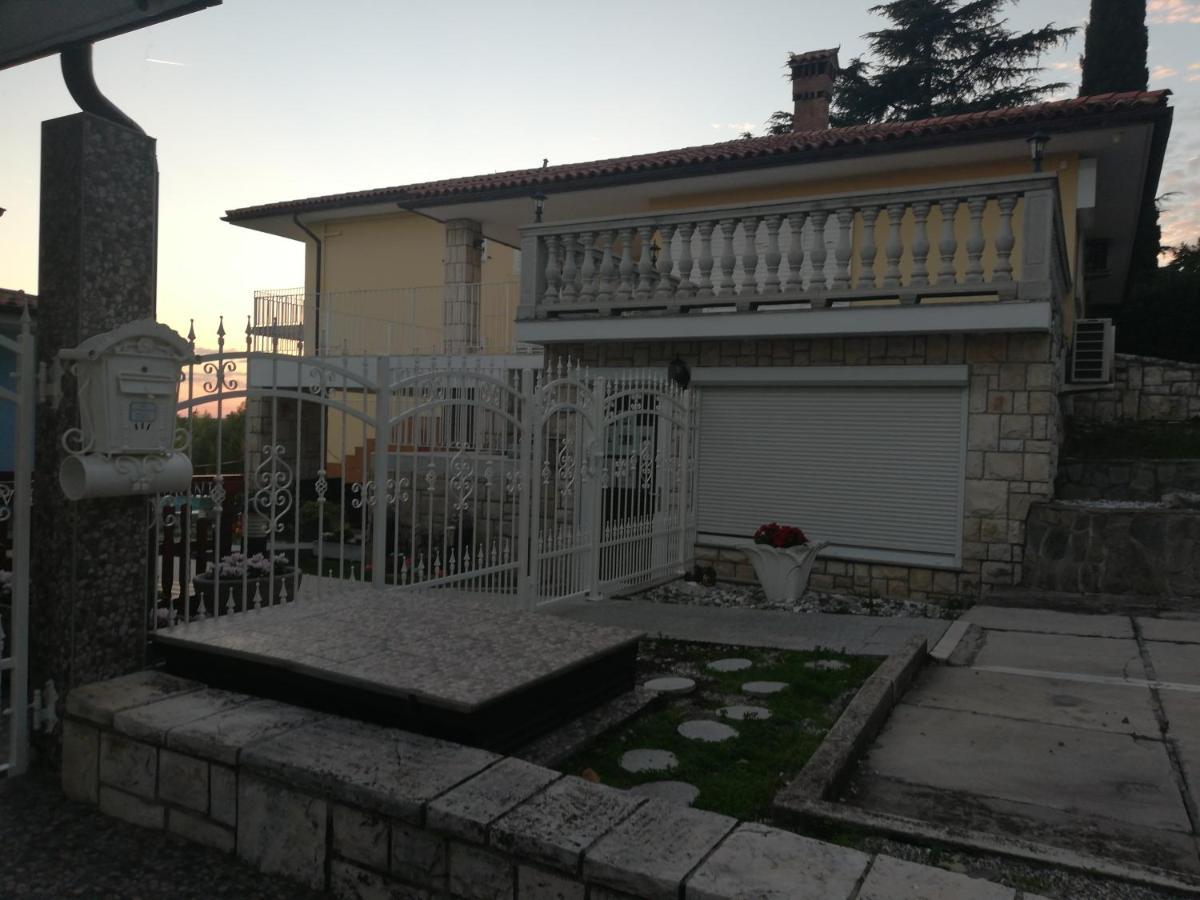 Guest House Vila Luka Portorož Kültér fotó