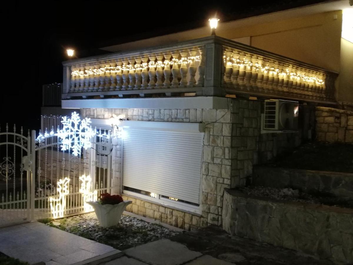 Guest House Vila Luka Portorož Kültér fotó