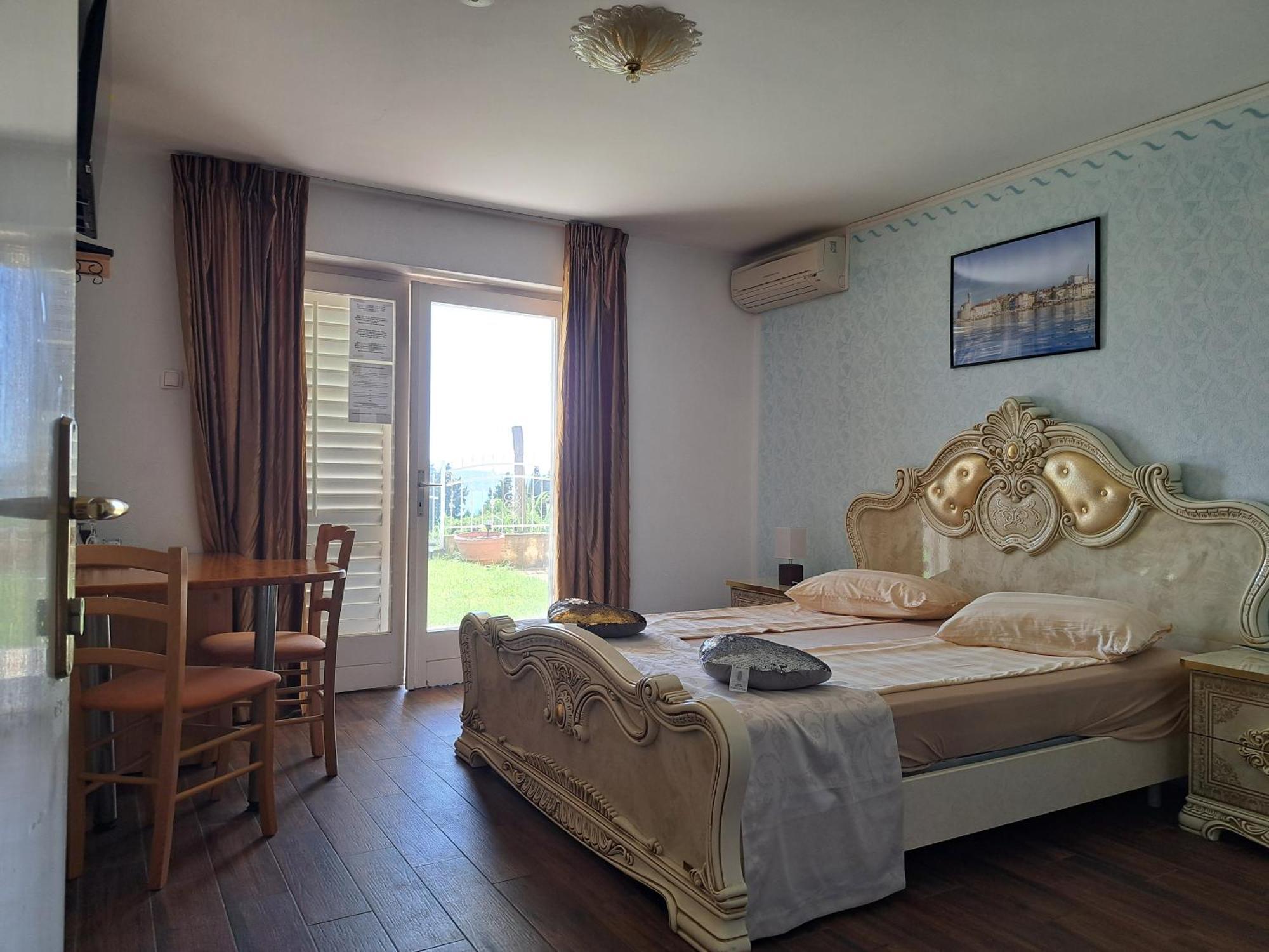 Guest House Vila Luka Portorož Kültér fotó