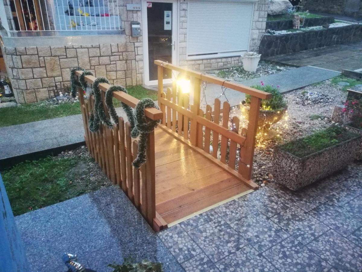 Guest House Vila Luka Portorož Kültér fotó