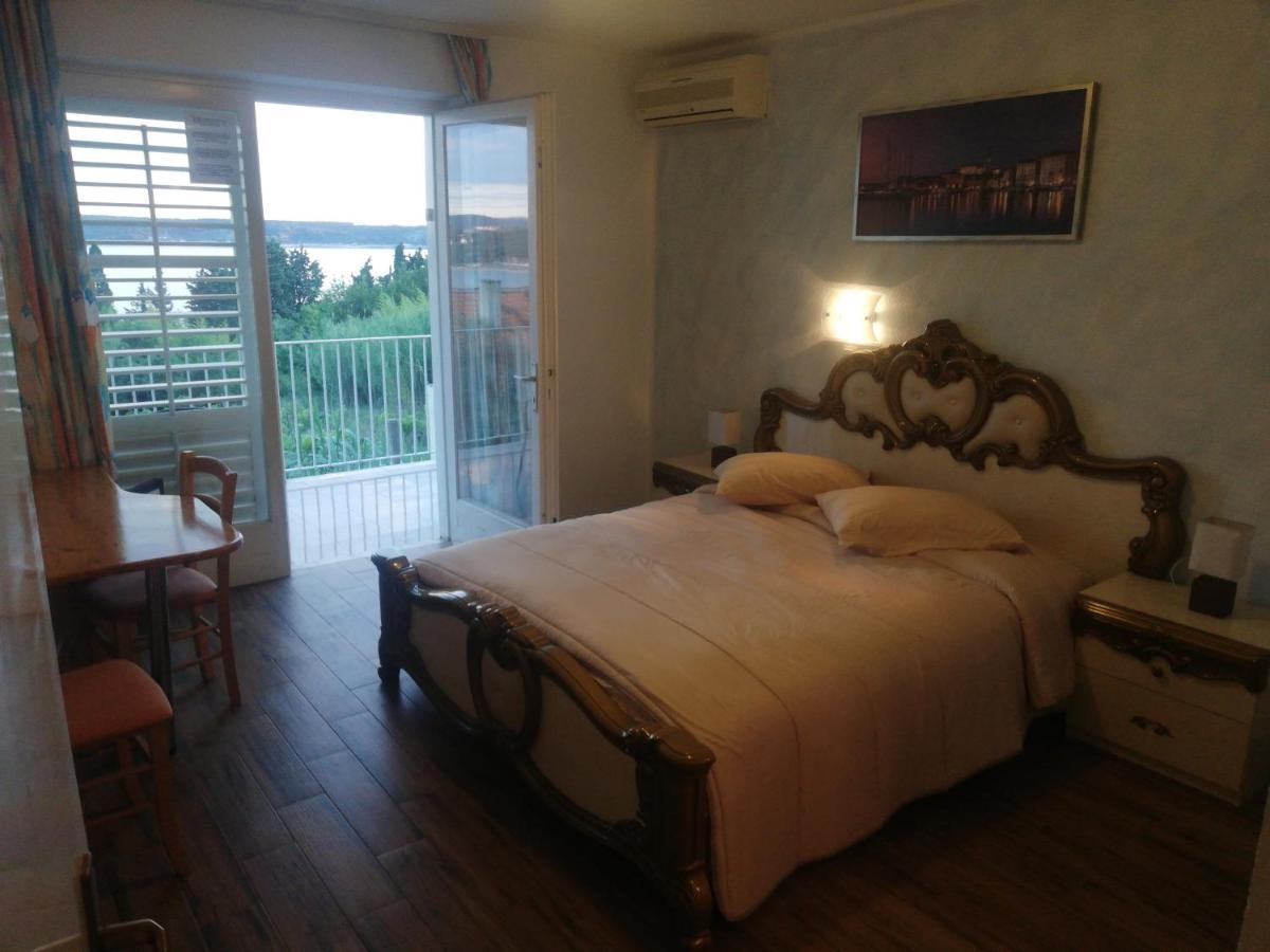 Guest House Vila Luka Portorož Kültér fotó